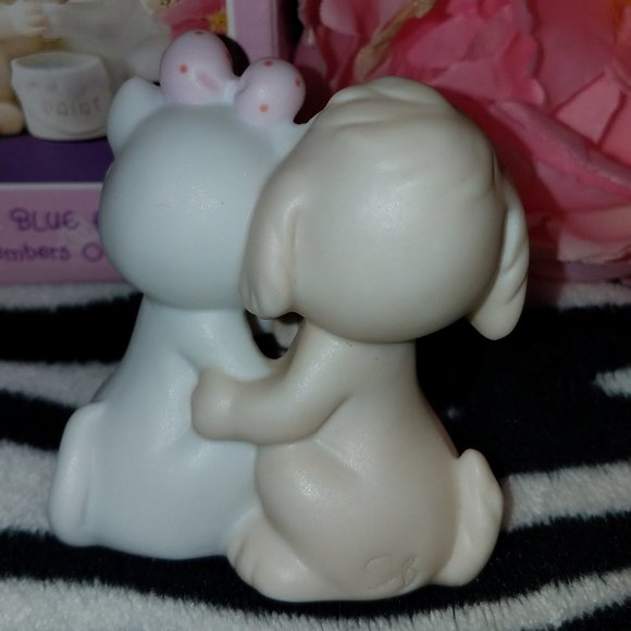 PRECIOUS MOMENTS "True Blue Friend" - cat and dog - Picture 2 of 4